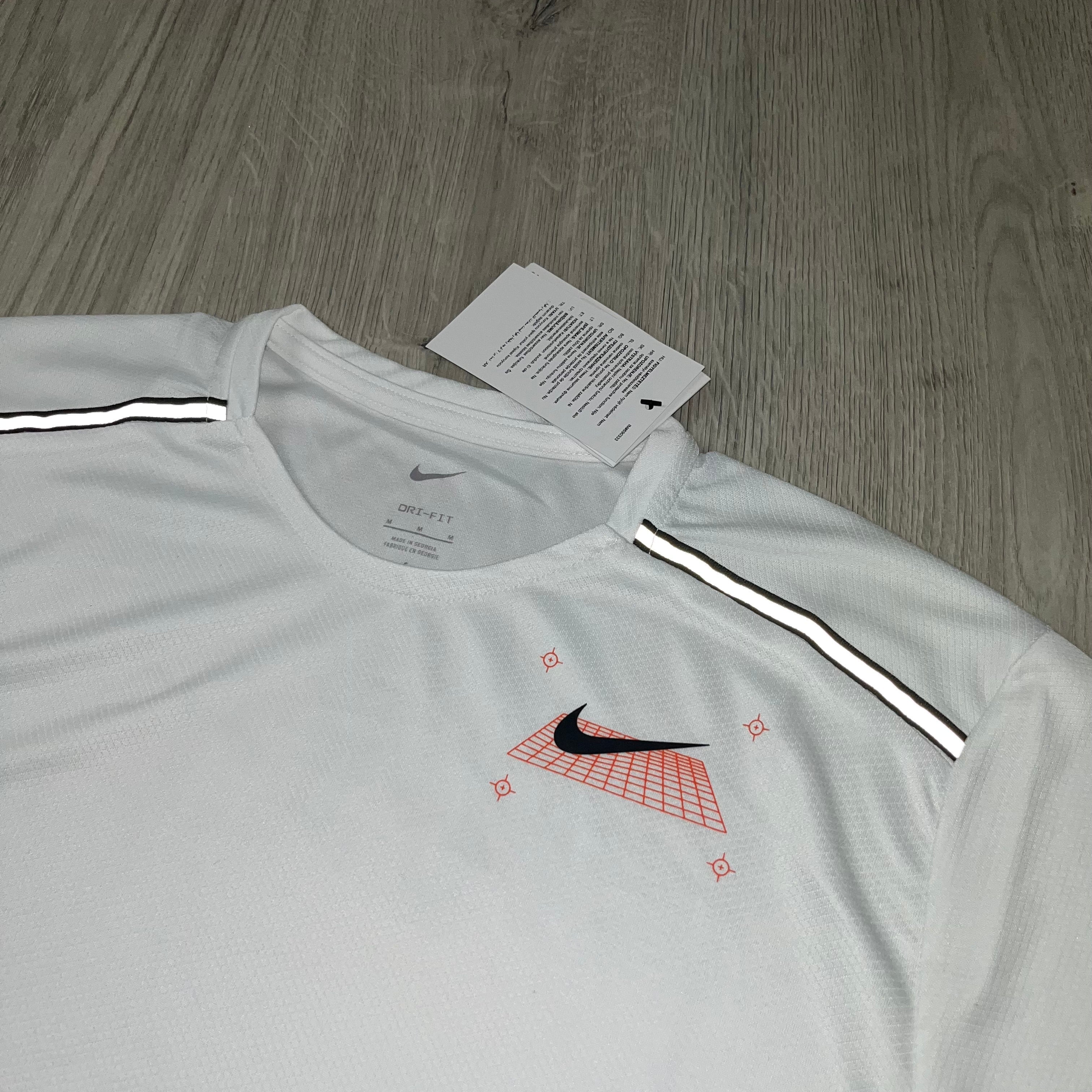 Nike Miler Pocket Set - White/Navy