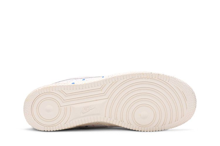 Nike Air Force 1 Low '07 LV8 Paint Splatter White